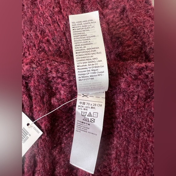 Old Navy Chunky Knit Infinity Scarf Women's One Size Fits All Burgundy Color - Picture 7 of 8